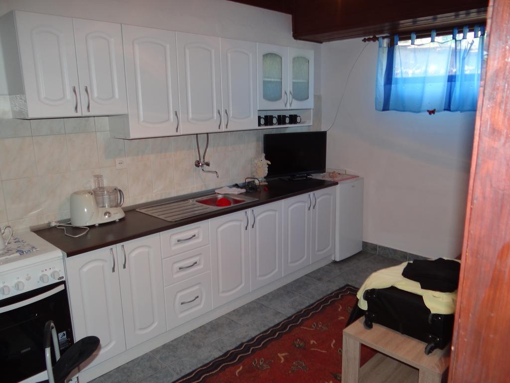 Apartments Jerkovic Stari Grad  Luaran gambar