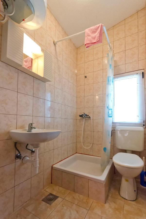 Apartments Jerkovic Stari Grad  Bilik gambar